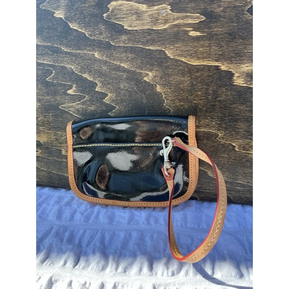 Dooney & Bourke Black Patent Leather Small Wristlet‎ Wallet Card Holder